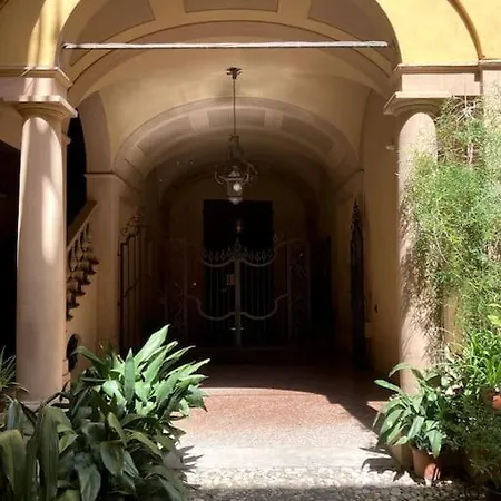 Guest house Privata In Casa D'epoca *