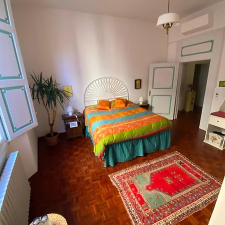 Privata In Casa D'epoca Guest house